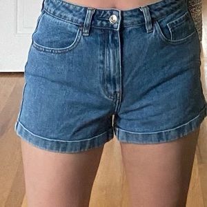 Jean short
